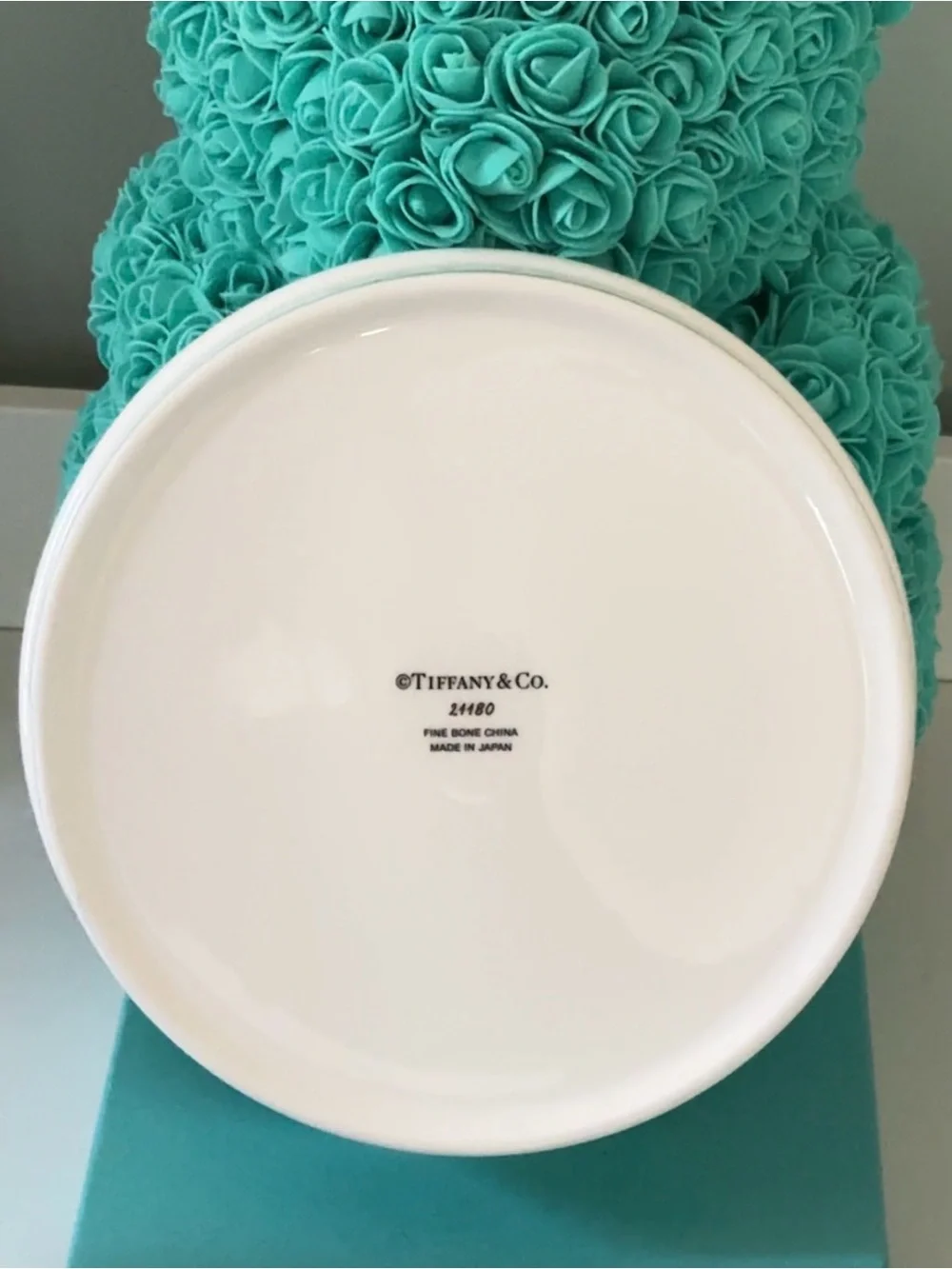 Brand new Tiffany & Co Dog Bowl in Large size - Picture 2 of 8